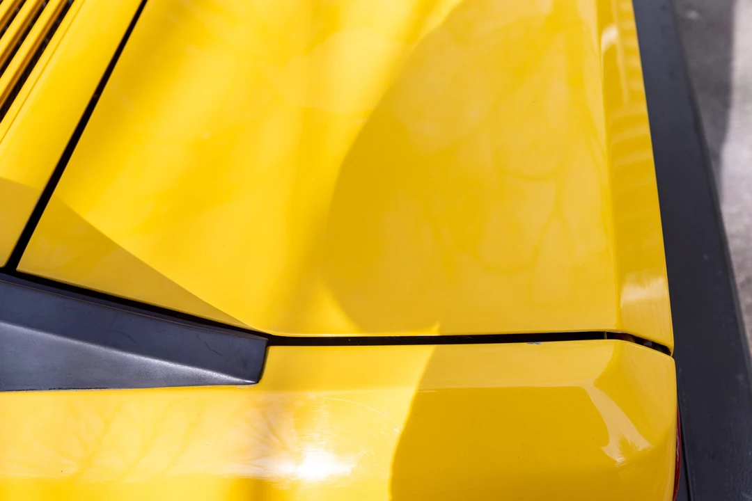 1982 Ferrari Mondial 8 - Image 20 of 31
