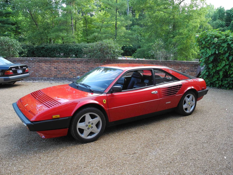 1982 Ferrari Mondial 8 - Image 9 of 31