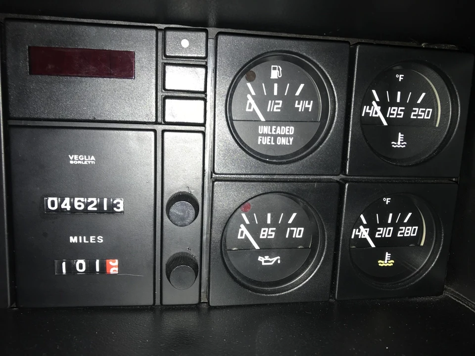1982 Ferrari Mondial 8 - Image 28 of 31