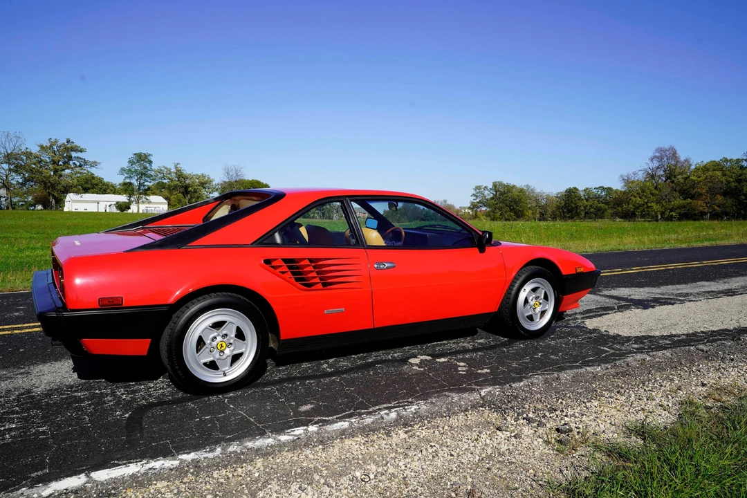 1982 Ferrari Mondial 8 - Image 27 of 31