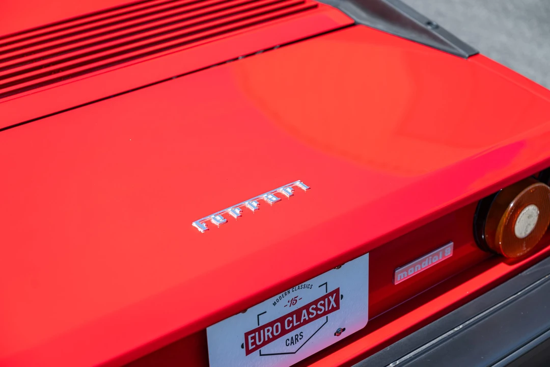 1982 Ferrari Mondial 8 - Image 27 of 31