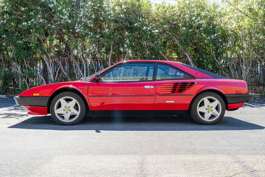 1982 Ferrari Mondial 8 - Image 2 of 31