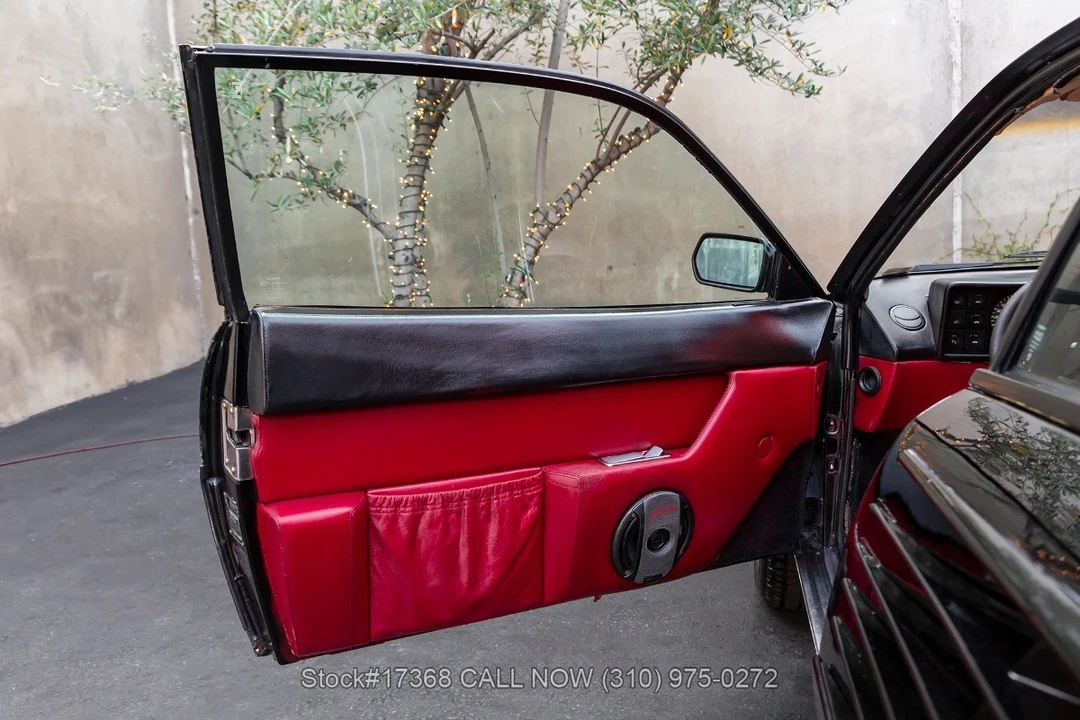 1982 Ferrari Mondial 8 - Image 15 of 31