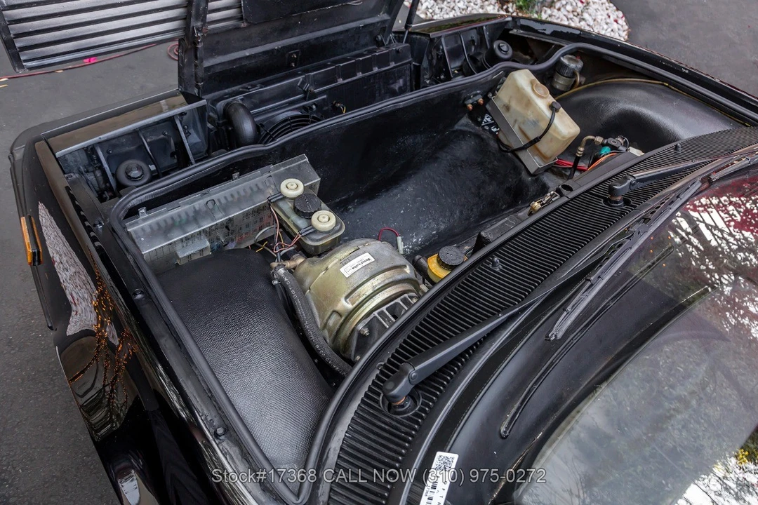 1982 Ferrari Mondial 8 - Image 27 of 31