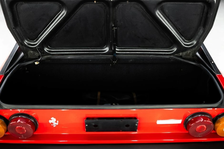 1982 Ferrari Mondial 8 - Image 5 of 18