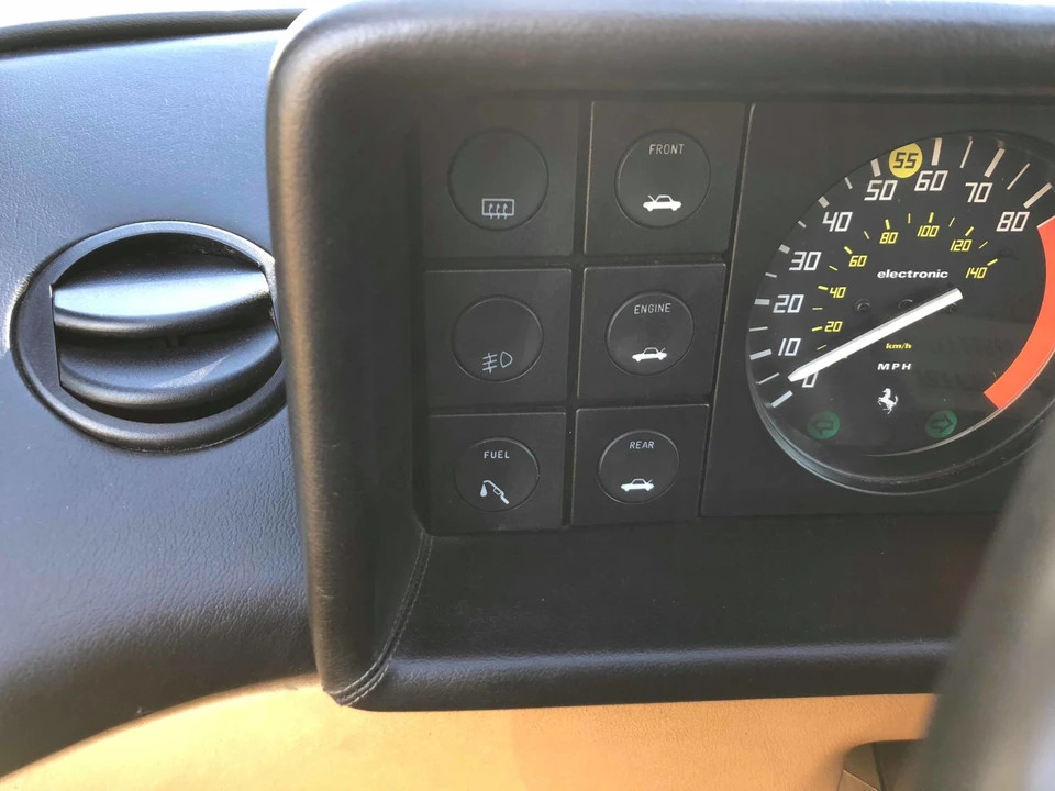 1982 Ferrari Mondial - Image 19 of 31