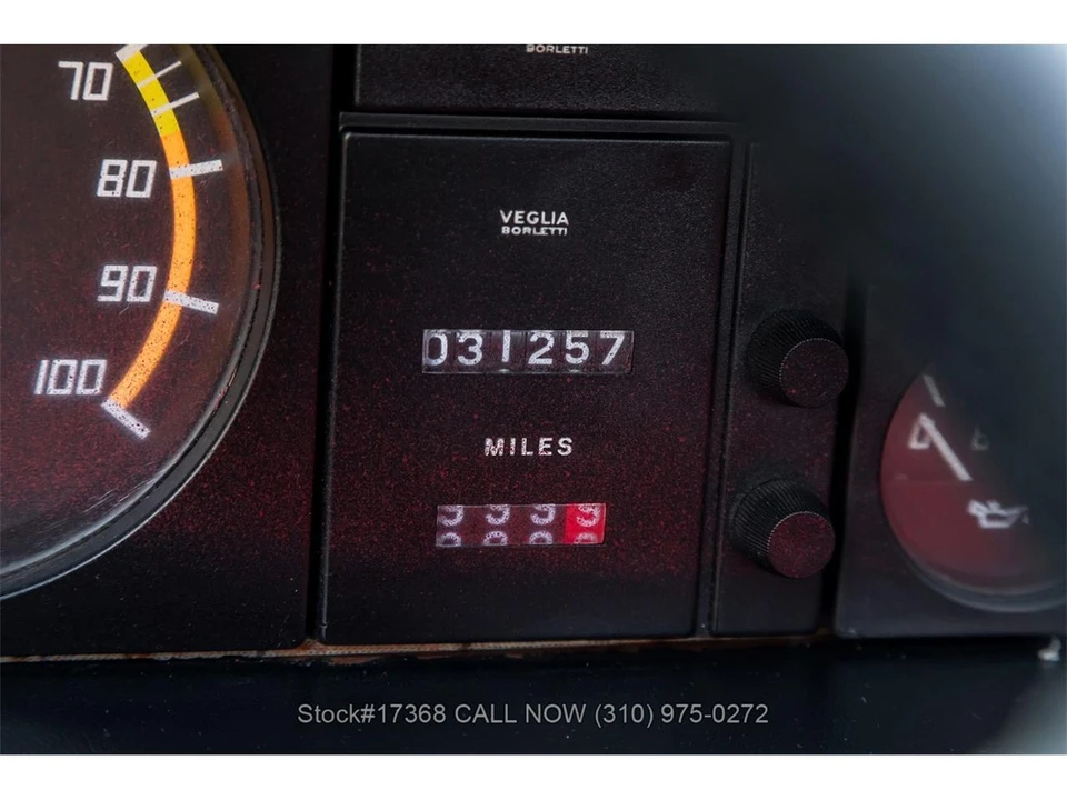 1982 Ferrari Mondial 8 - Image 17 of 31