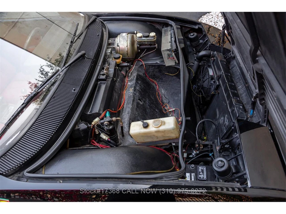 1982 Ferrari Mondial 8 - Image 27 of 31