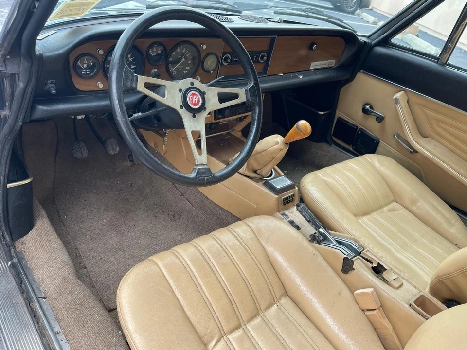 1982 Fiat 124 Sport Spider - Image 7 of 8