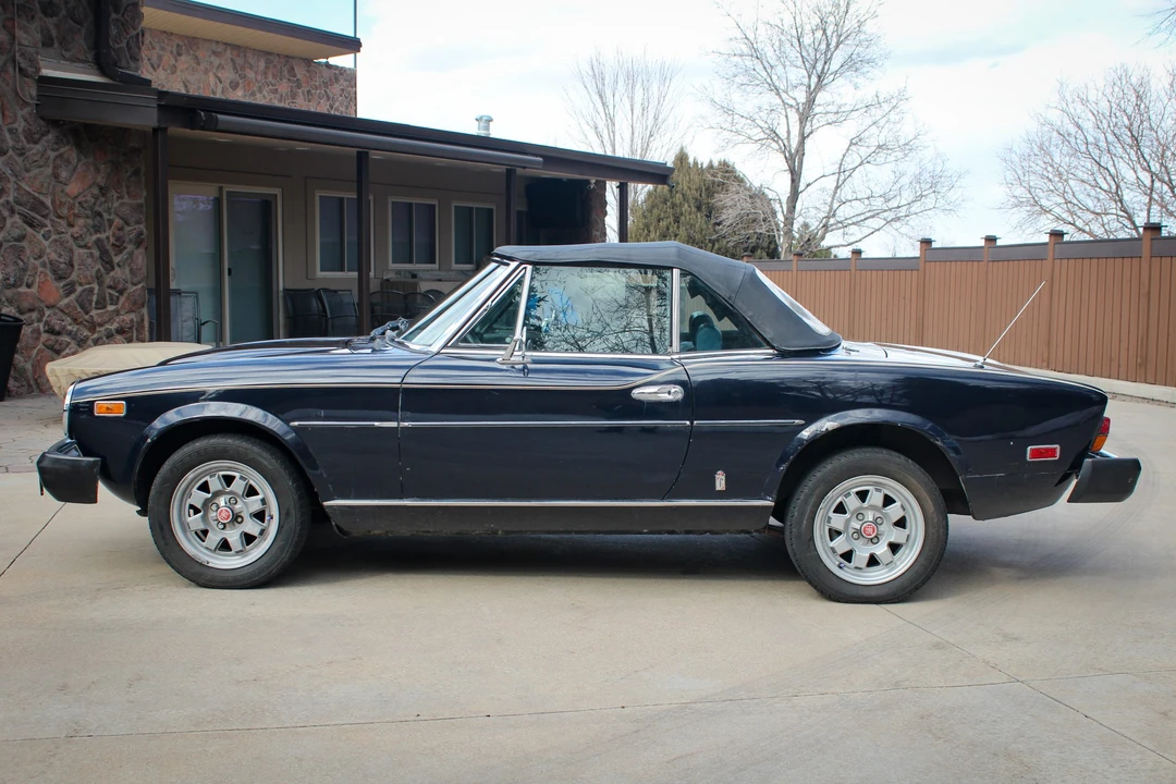 1982 Fiat 124 Sport Spider - Image 6 of 31