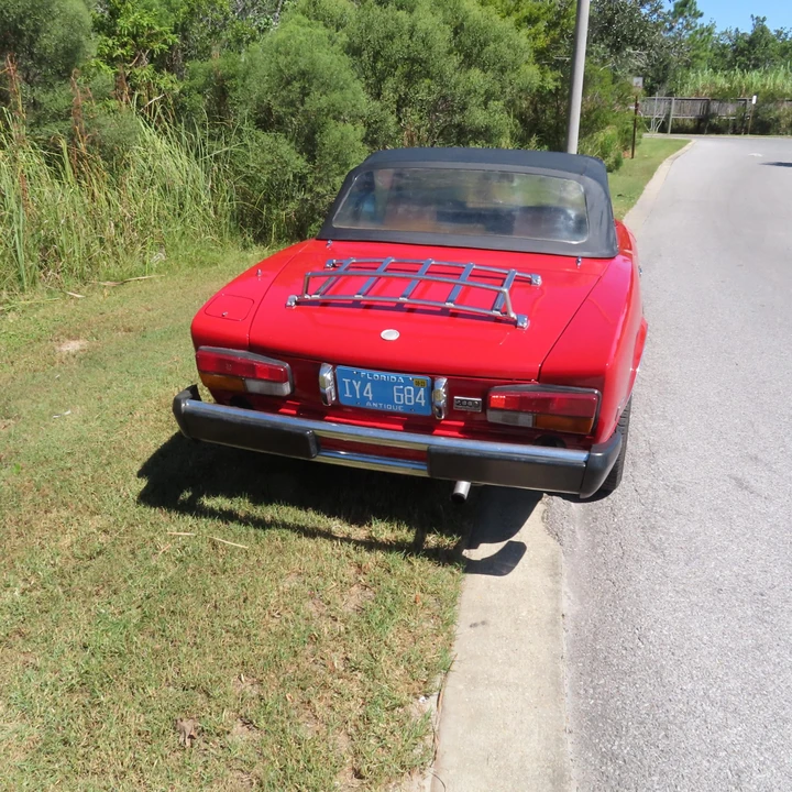 1982 Fiat 124 Sport Spider - Image 24 of 31