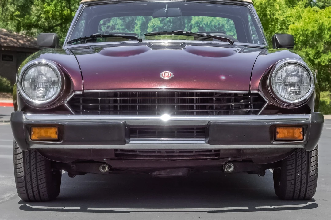 1982 Fiat 124 Sport Spider - Image 22 of 31