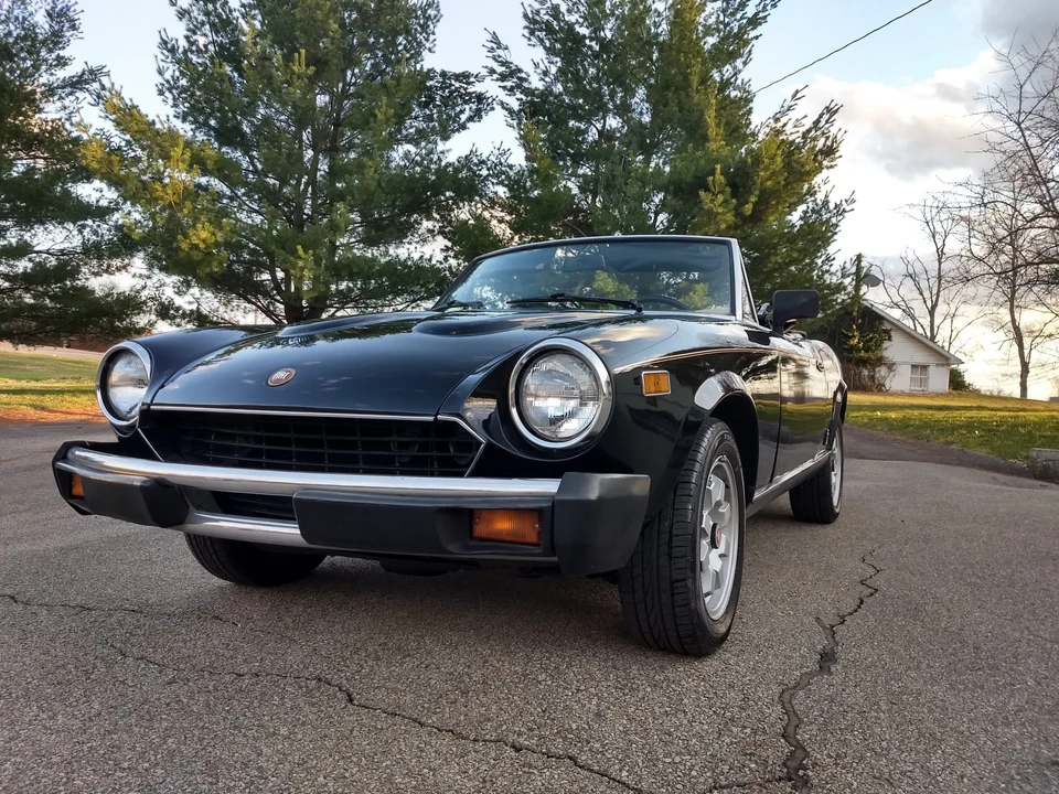 1982 Fiat 124 Sport Spider - Image 7 of 31