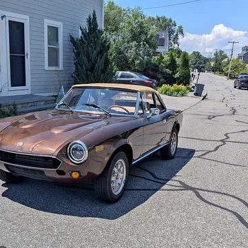 1982 Fiat 124 Spider Classica Convertible