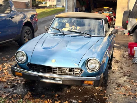 1982 Fiat 124 Spider