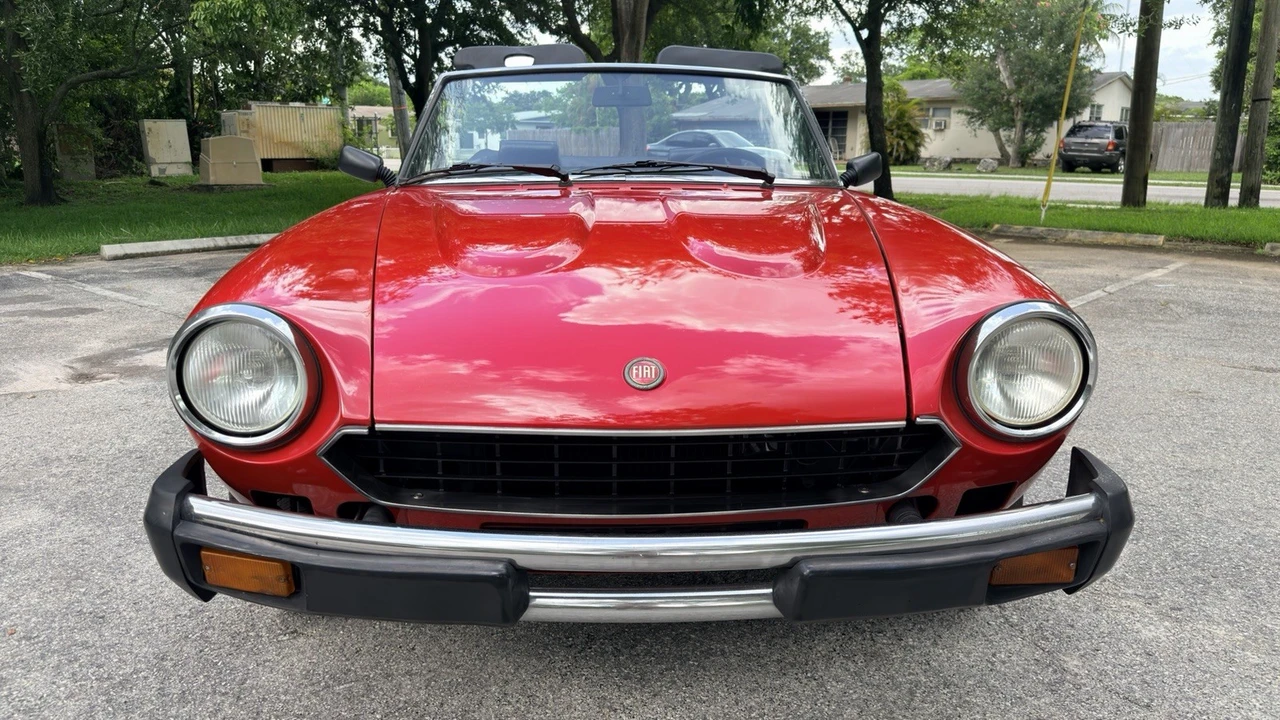 1982 Fiat 124 Sport Spider - Image 8 of 24