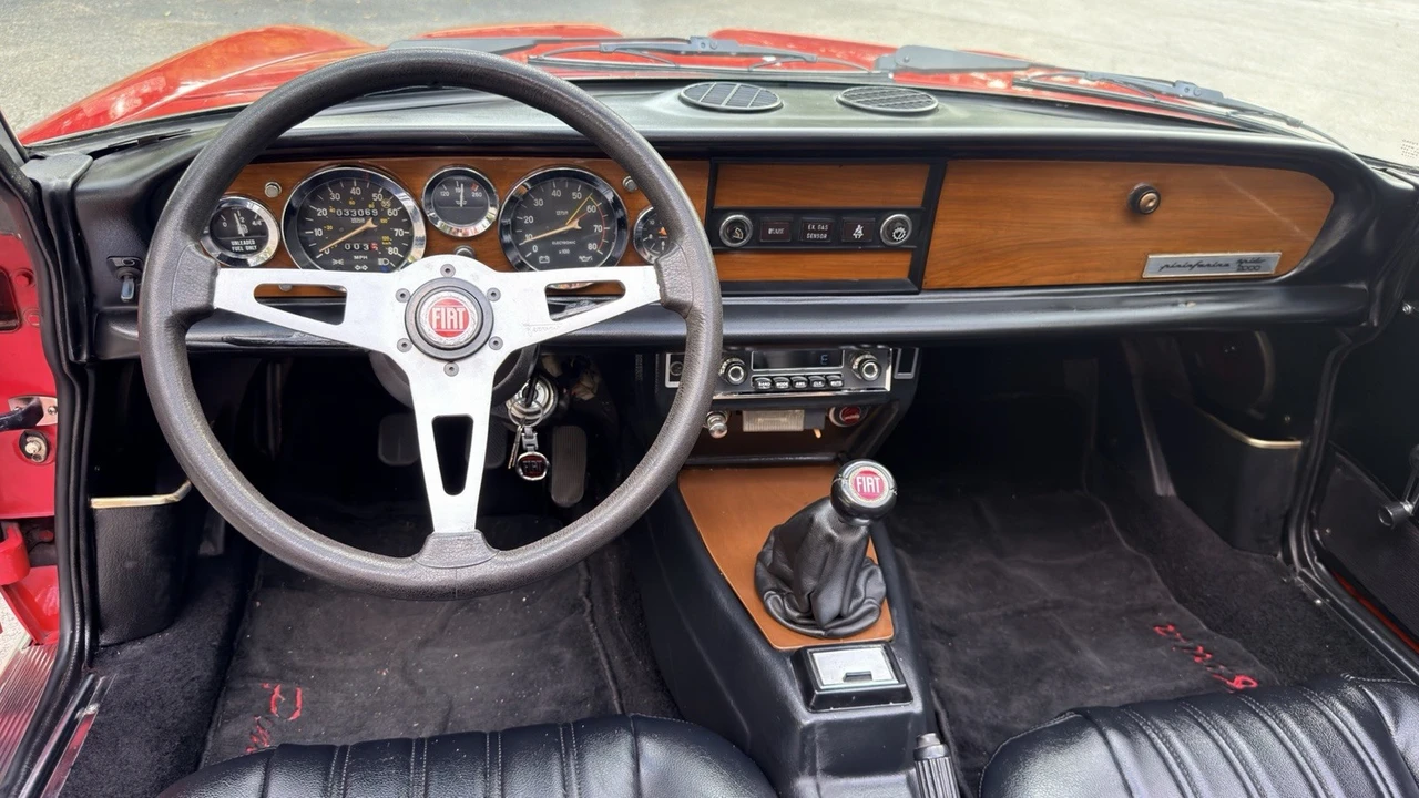 1982 Fiat 124 Sport Spider - Image 12 of 24