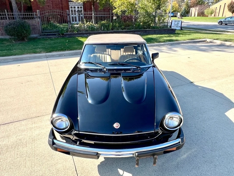 1982 Fiat 124 Sport Spider - Image 21 of 21