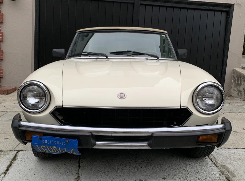 1982 Fiat 124 Sport Spider - Image 6 of 31