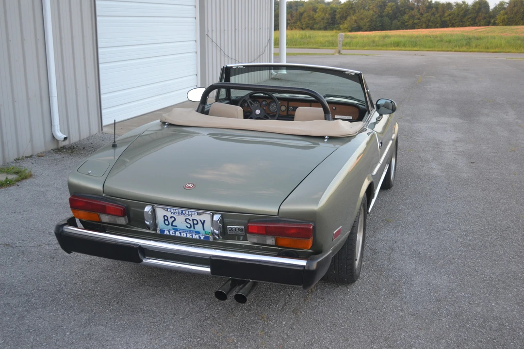 1982 Fiat 124 Sport Spider - Image 6 of 31