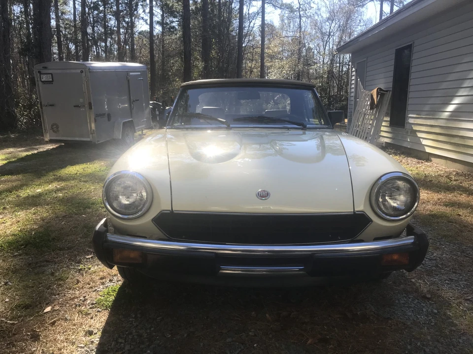 1982 Fiat 124 Sport Spider - Image 22 of 31