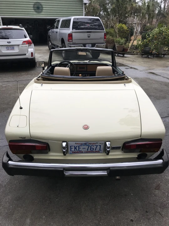 1982 Fiat 124 Sport Spider - Image 6 of 31