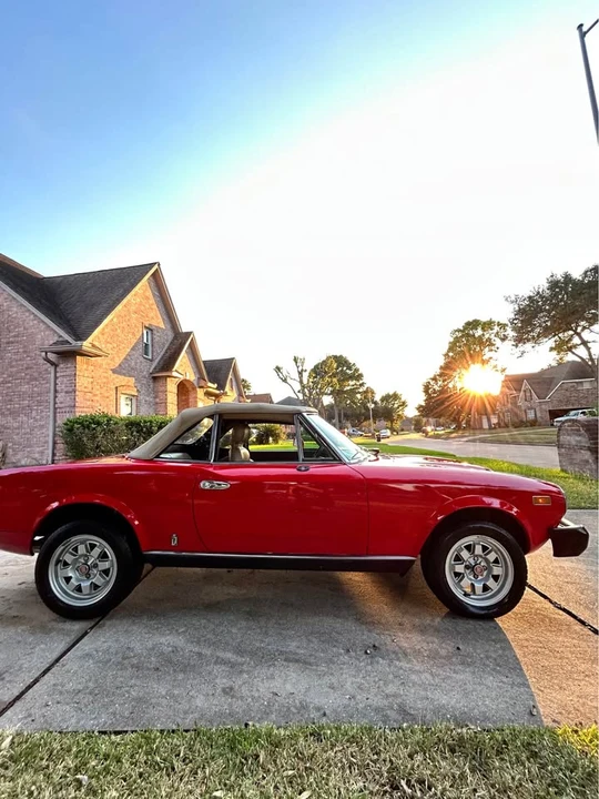 1982 Fiat 124 Sport Spider - Image 11 of 14
