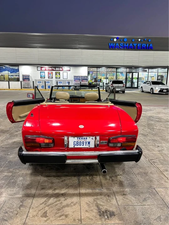 1982 Fiat 124 Sport Spider - Image 3 of 14