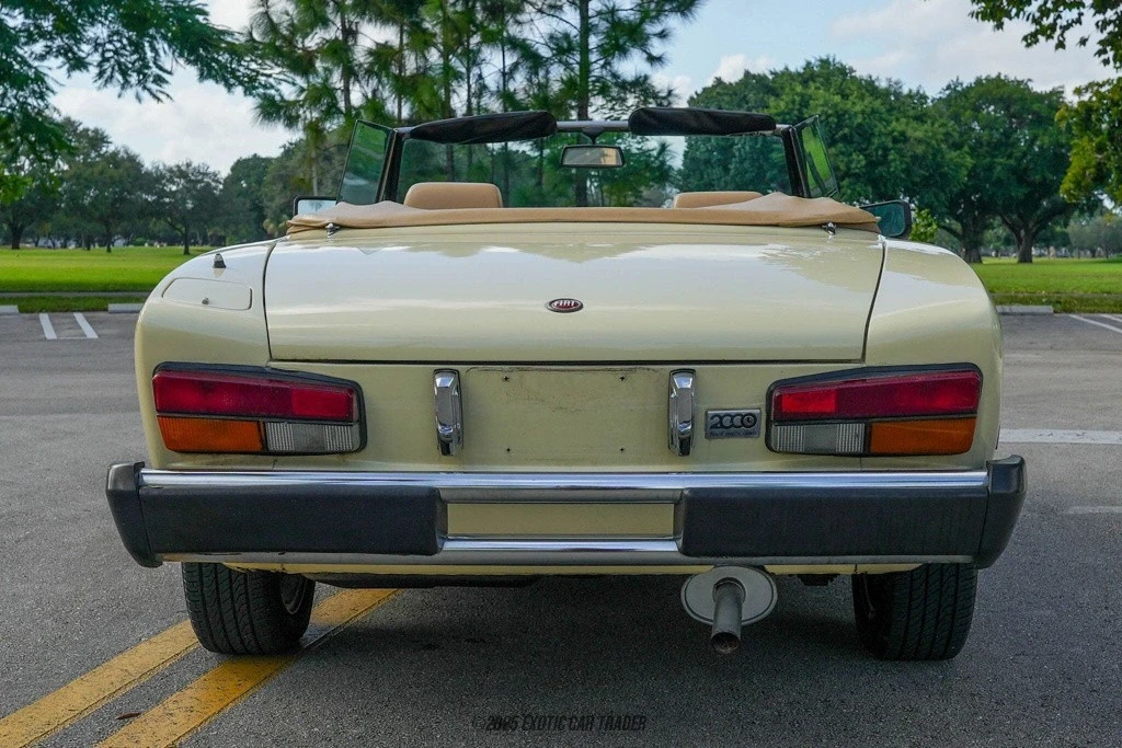 1982 Fiat 124 Sport Spider - Image 7 of 12
