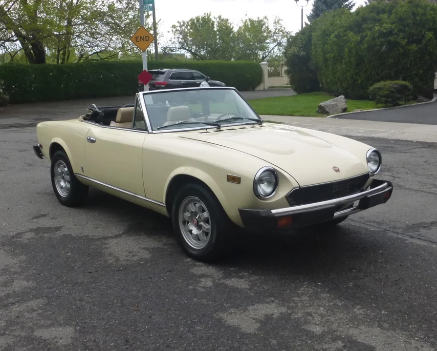 1982 Fiat - Image 10 of 31