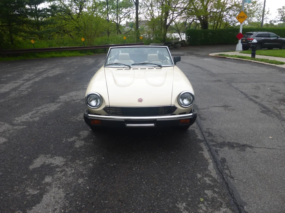 1982 Fiat - Image 2 of 31