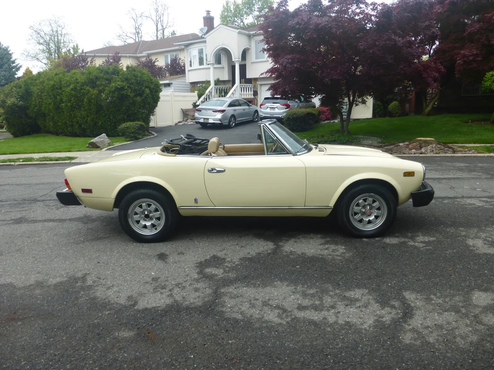 1982 Fiat - Image 9 of 31