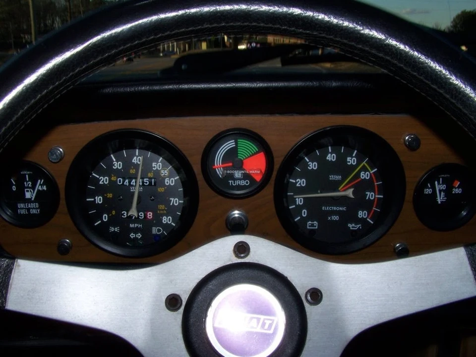 1982 Fiat 124 Sport Spider - Image 8 of 31