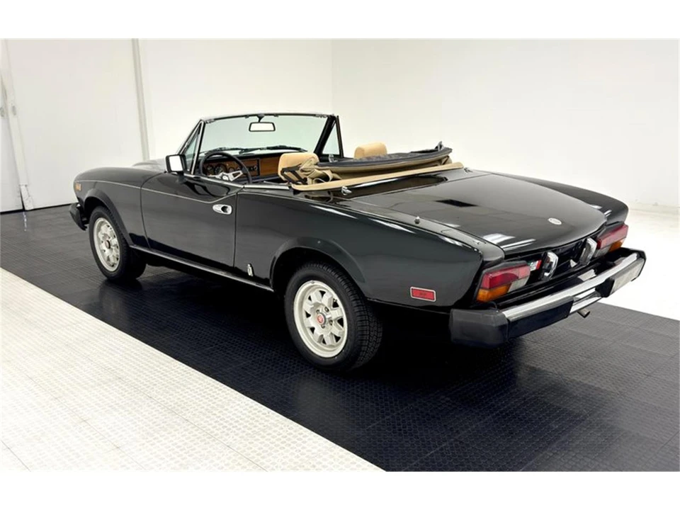 1982 Fiat - Image 6 of 31