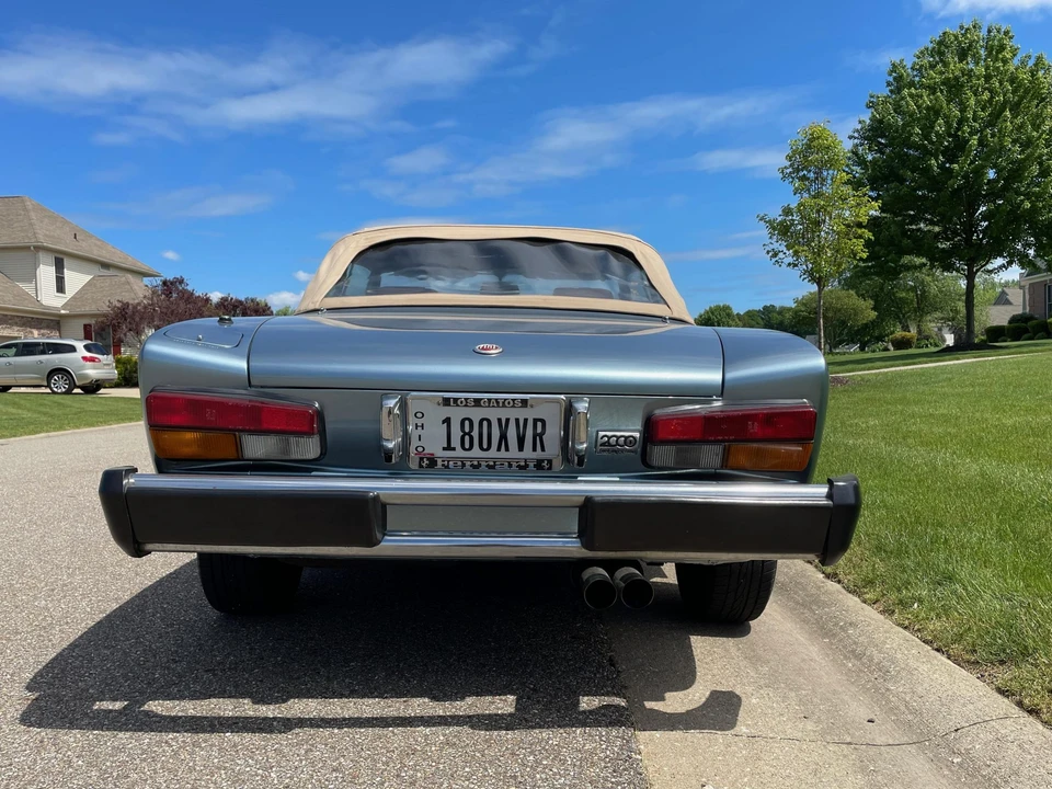1982 Fiat 124 Sport Spider - Image 12 of 31