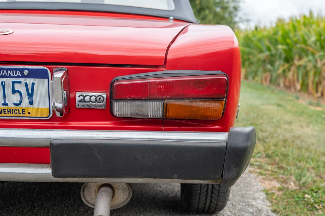 1982 Fiat 124 Sport Spider - Image 28 of 31