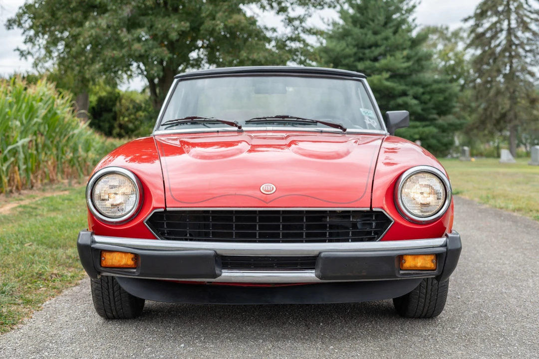1982 Fiat 124 Sport Spider - Image 22 of 31