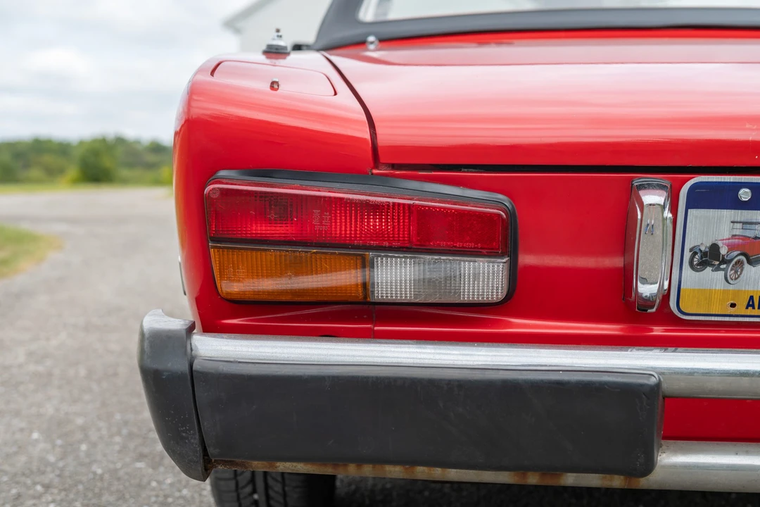 1982 Fiat 124 Sport Spider - Image 27 of 31