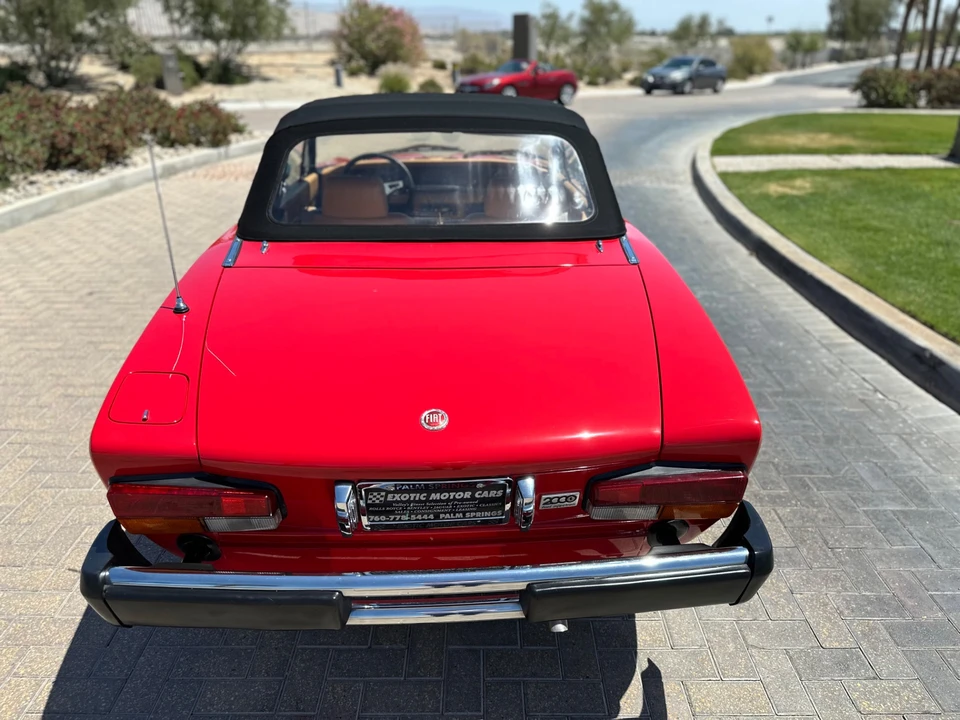 1982 Fiat 124 Sport Spider - Image 14 of 31