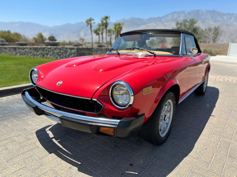 1982 Fiat 124 Sport Spider - Image 4 of 31
