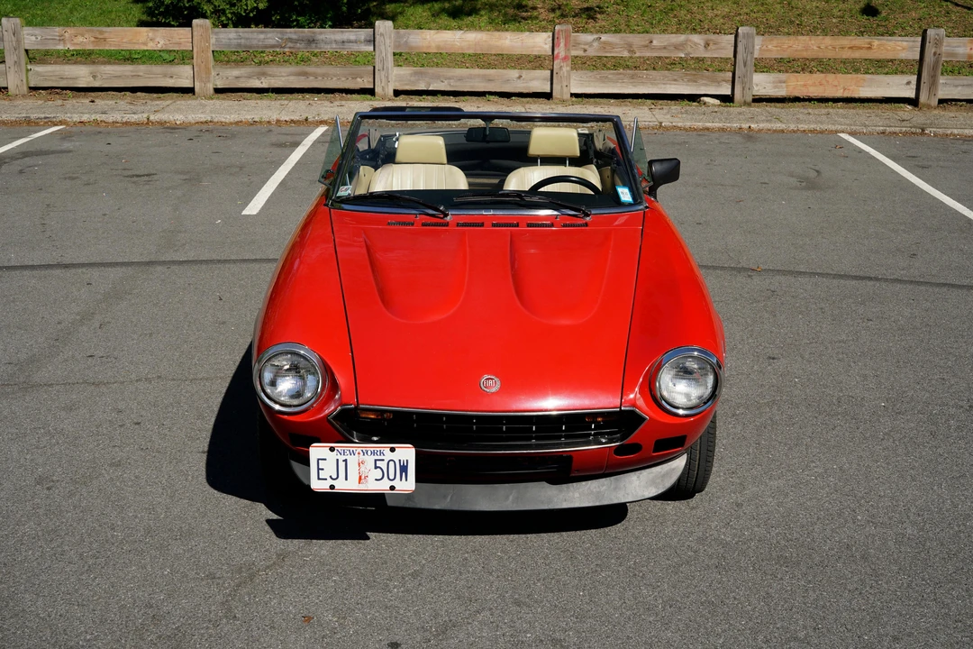 1982 Fiat 124 Sport Spider - Image 6 of 31