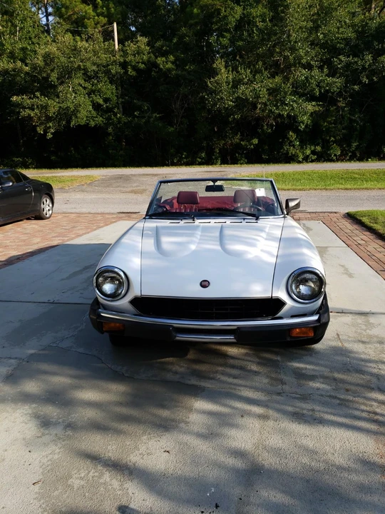 1982 Fiat 124 Sport Spider - Image 23 of 31
