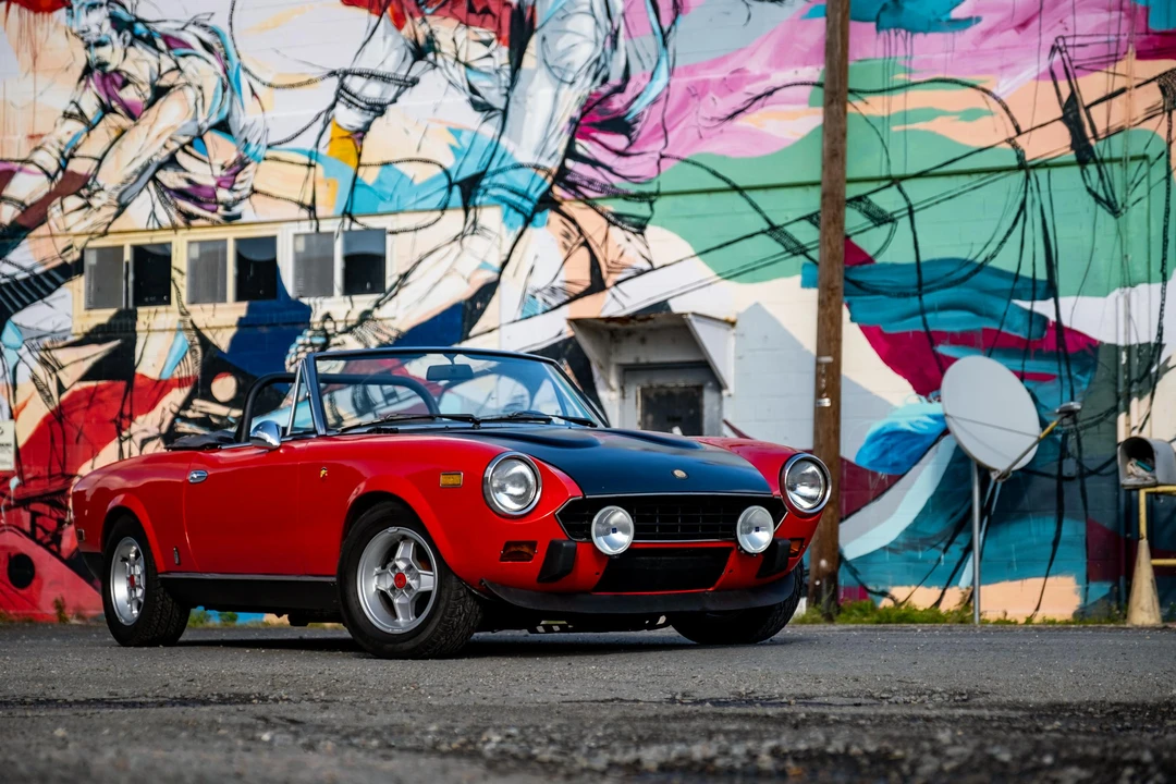 1982 Fiat 124 Sport Spider - Image 23 of 31