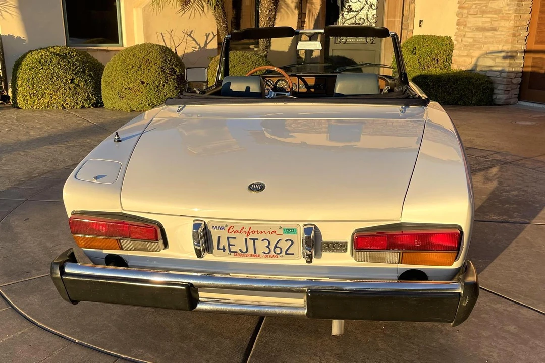 1982 Fiat 124 Sport Spider - Image 5 of 31