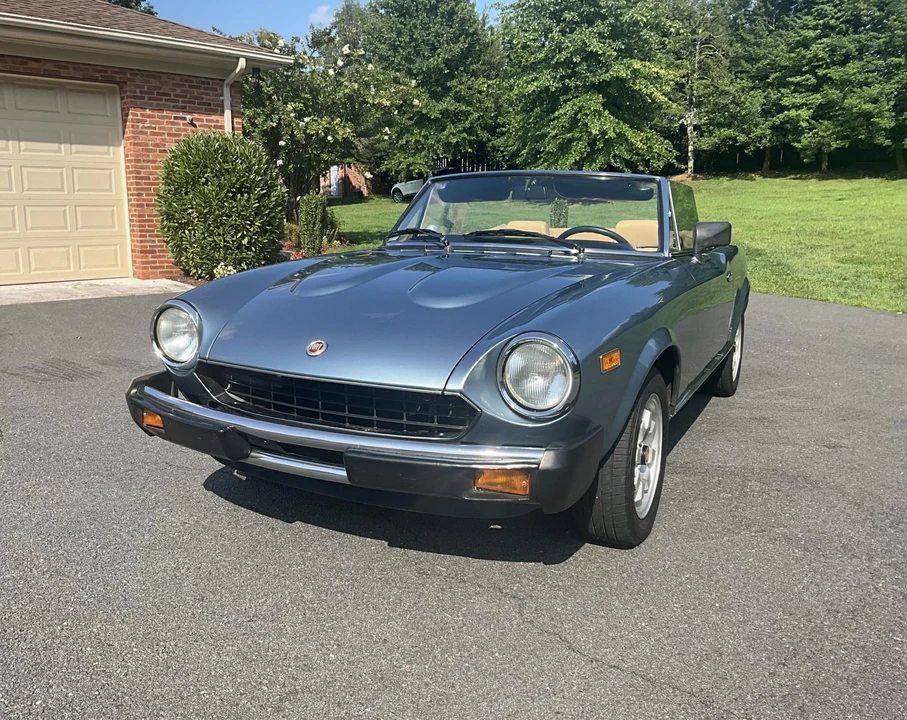 1982 Fiat 124 Sport Spider - Image 3 of 31