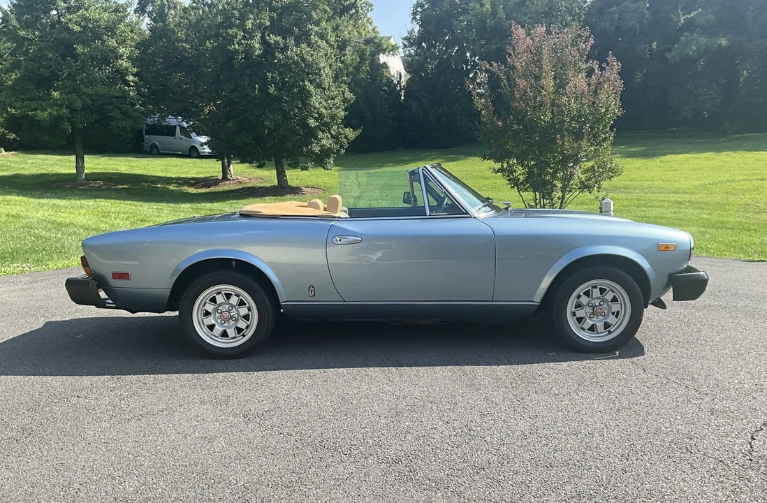 1982 Fiat 124 Sport Spider - Image 5 of 31