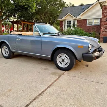 1982 Fiat Spider 2000