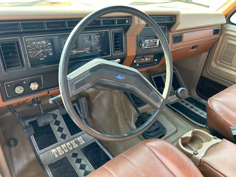 1982 Ford Bronco 3rd Gen - Image 11 of 12