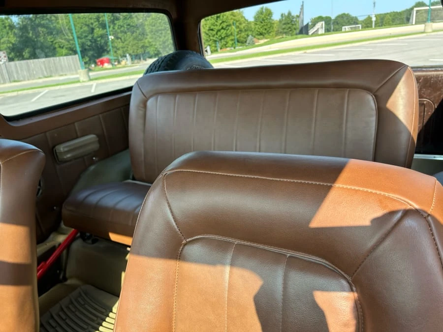 1982 Ford Bronco 3rd Gen - Image 10 of 12
