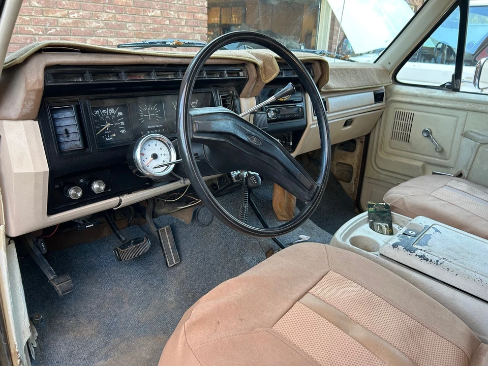 1982 Ford Bronco 3rd Gen - Image 12 of 18